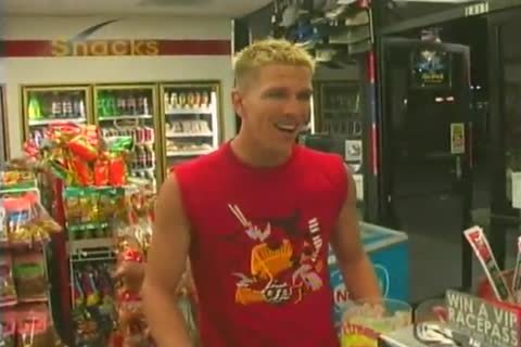 Straight Porn Actor in MMM threesome in Van