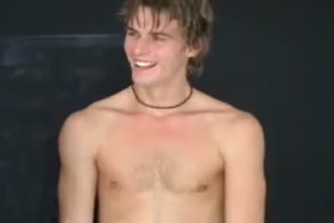 str8 Surfer Goes two Rounds @ GH