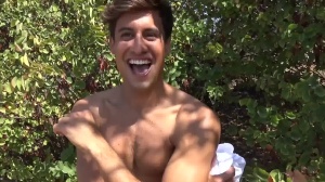 Titus - oral sex stimulation Love