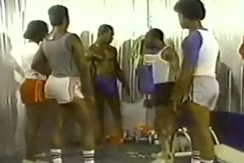 Gym Workout Turns Into BBC homosexual orgy