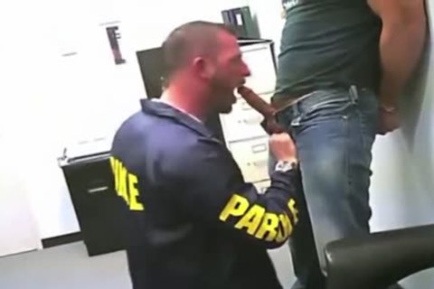 Cops pound yummy Suspects