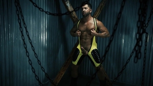 FetishMen: Dominic Pacifico alongside Dominic pumping